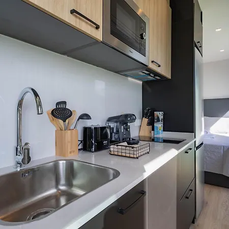 2 Con Piscina En La Playa Apartamento *